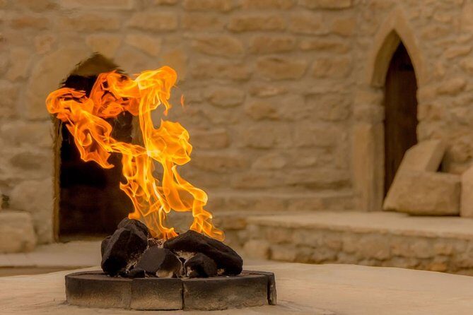 Private Absheron Peninsula Atesgah Temple & Fire Mountain - What to wear and bring for a smooth Absheron day