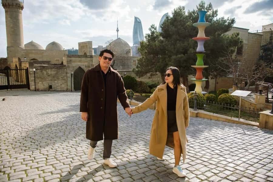 Private Baku Old City Photoshoot - Price and value: is $53 per person worth it?