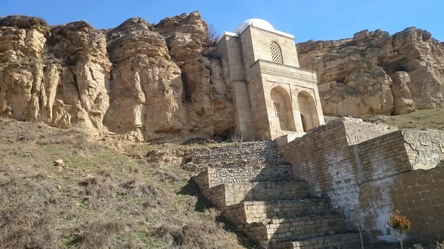 Private Tour to Shemakhi & Lahij From Baku - Shamakhi’s key sights: Juma Mosque, Yeddi Gumbez, and Shirvan Shah’s family graveyard