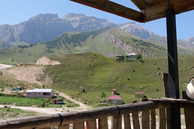 Shahdag Majesty of the Caucasus Unforgettable 2 Day in Azerbaijan - Getting to the mountains: Avtovağzal, the 8:00 start, and the drive reality