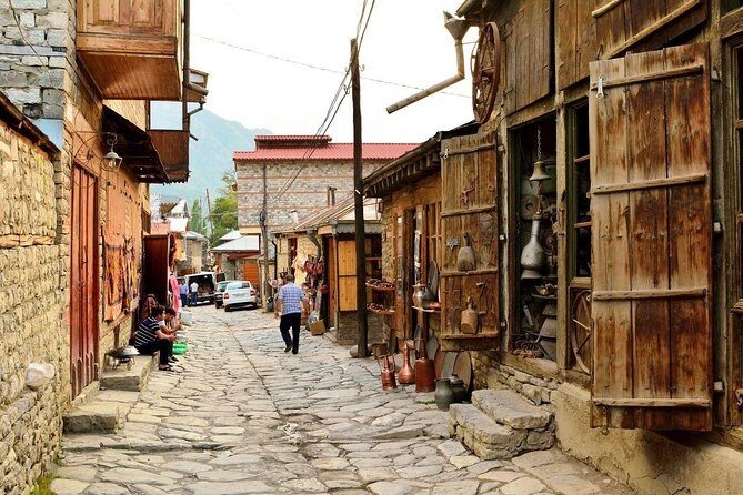 Shamakhi & Lahij Tour - Shamakhi & Lahij: a smart Silk Road day trip from Baku