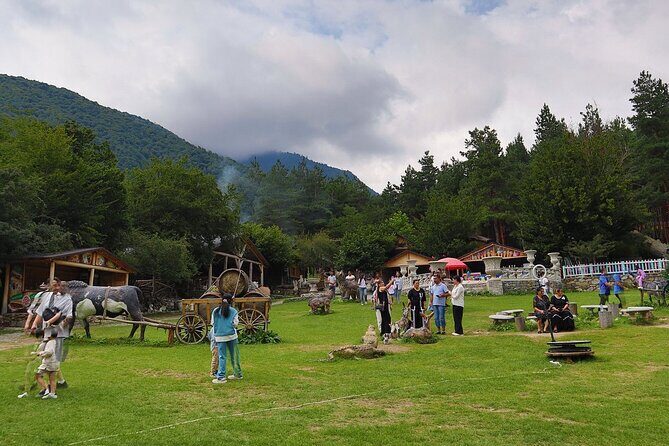 Sheki Cultural and Historical Shared Tour - How the Small Group Changes the Feel of the Day