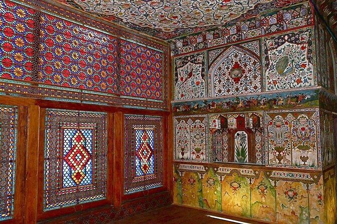 Sheki Cultural and Historical Shared Tour - Stop 1: Sheki Caravanserai for Silk Road Resting-Place Vibes
