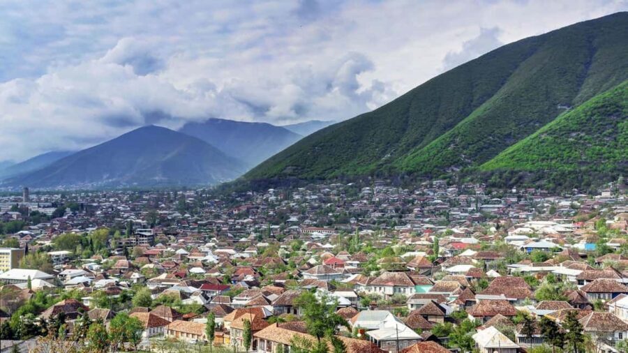 Sheki group Tour from Baku with guide - The Karvansaray: how traders used to live on the Silk Road