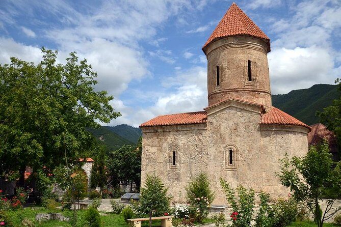 Sheki tour with overnight - Who this Sheki tour suits best
