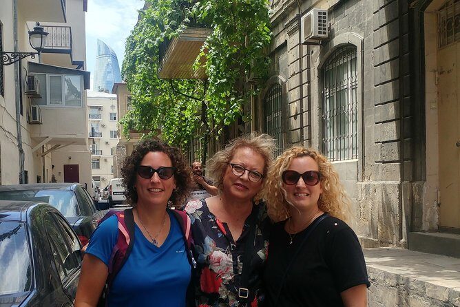 The Best Baku City Tour - Two love stories in stone: Palace of Happiness and the Palace of the Shirvanshahs