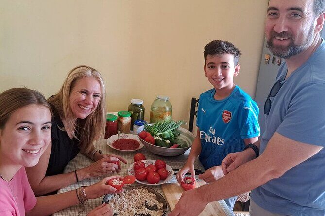 Traditional Azerbaijani Cuisine Workshop - Ingredient-first teaching: how locals choose what goes into the pot